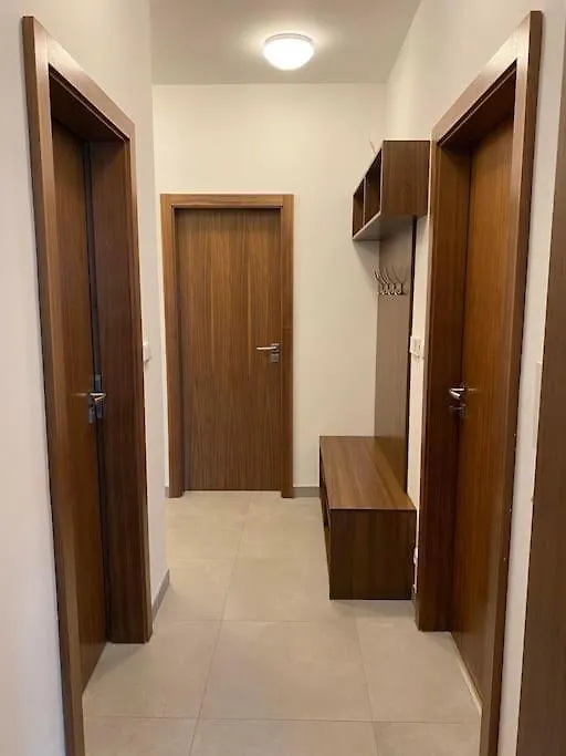 Spacious 2Br Apartment 6Min From Prague Castle!