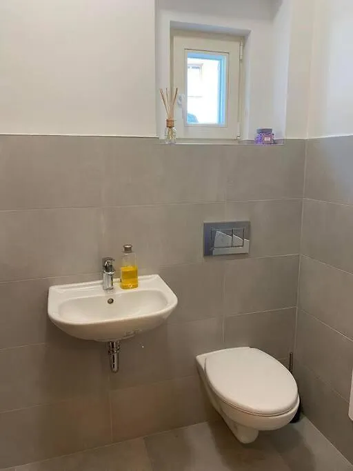Spacious 2Br Apartment 6Min From Prague Castle!
